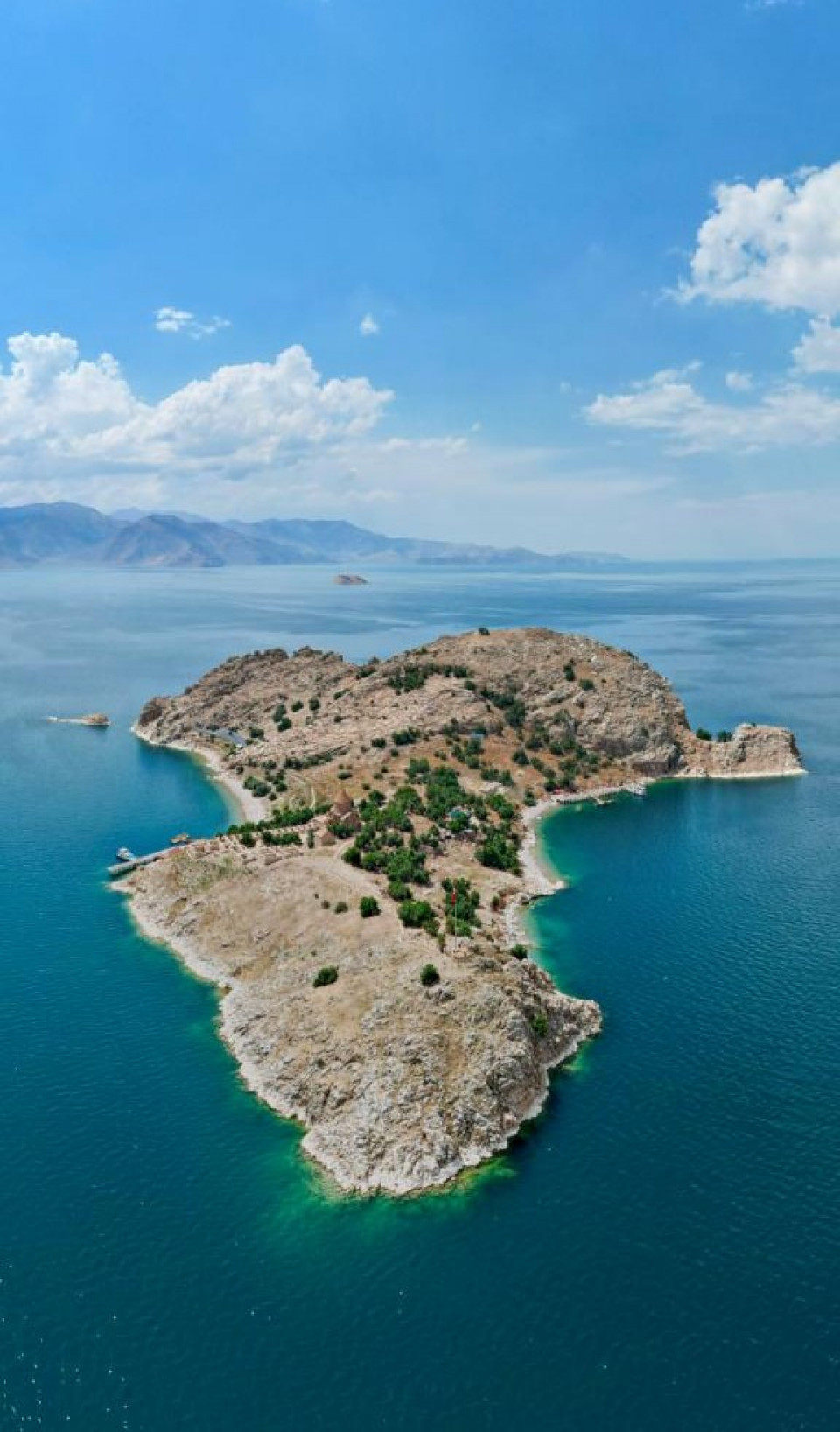 Van Akdamar Adası