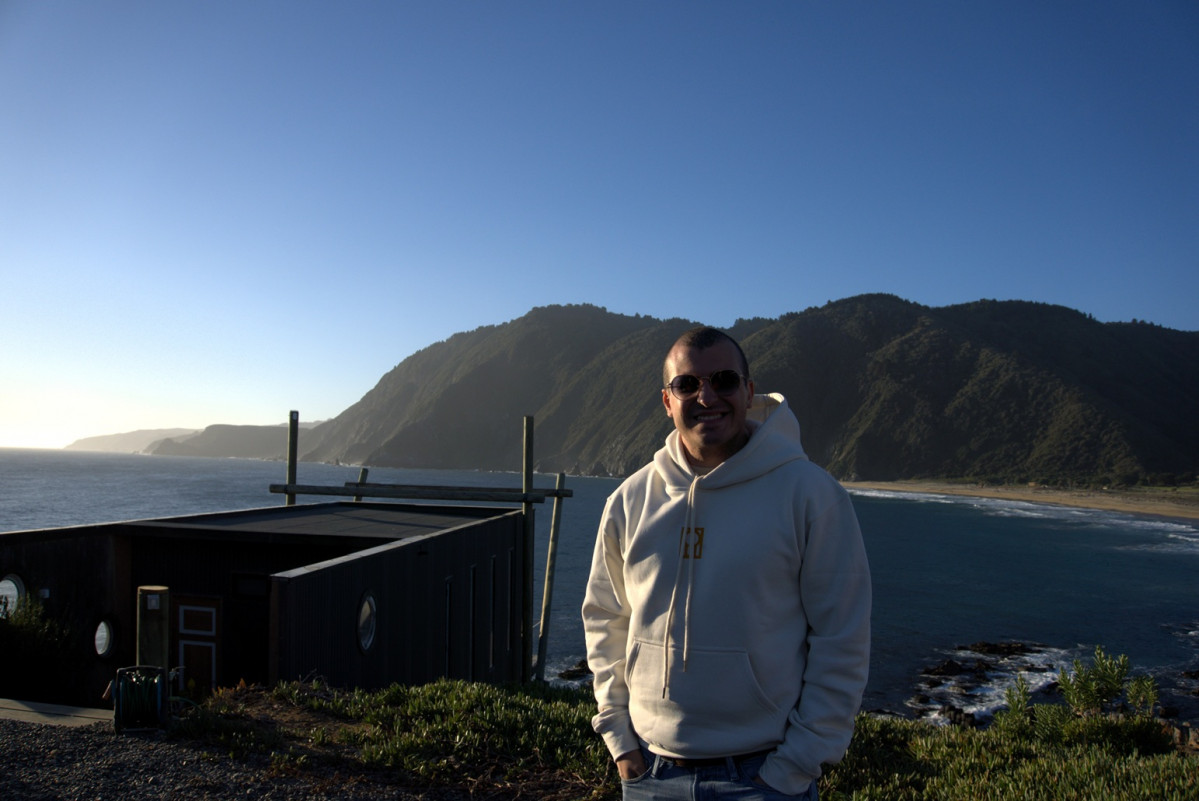 Antonio Cabrerizo   fundador de CAOBA en Punta Quintay