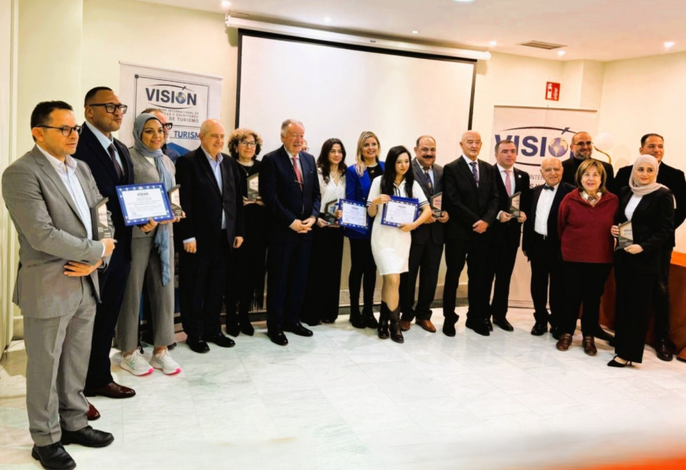 Foto familia PHOTO 2026 01 24 19 24 33, La Mejor