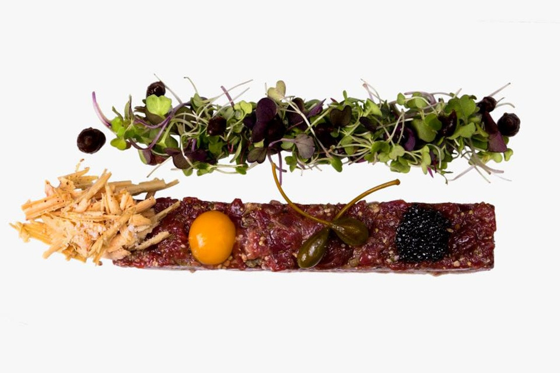 Steak tartare  Metro bistro