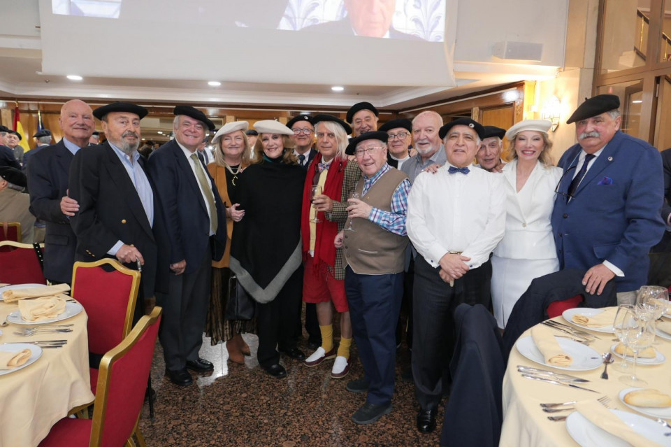 40 ANIVERSARIO 8abcba0d ee25 465e 9f65 304cb3a6f376 (1)