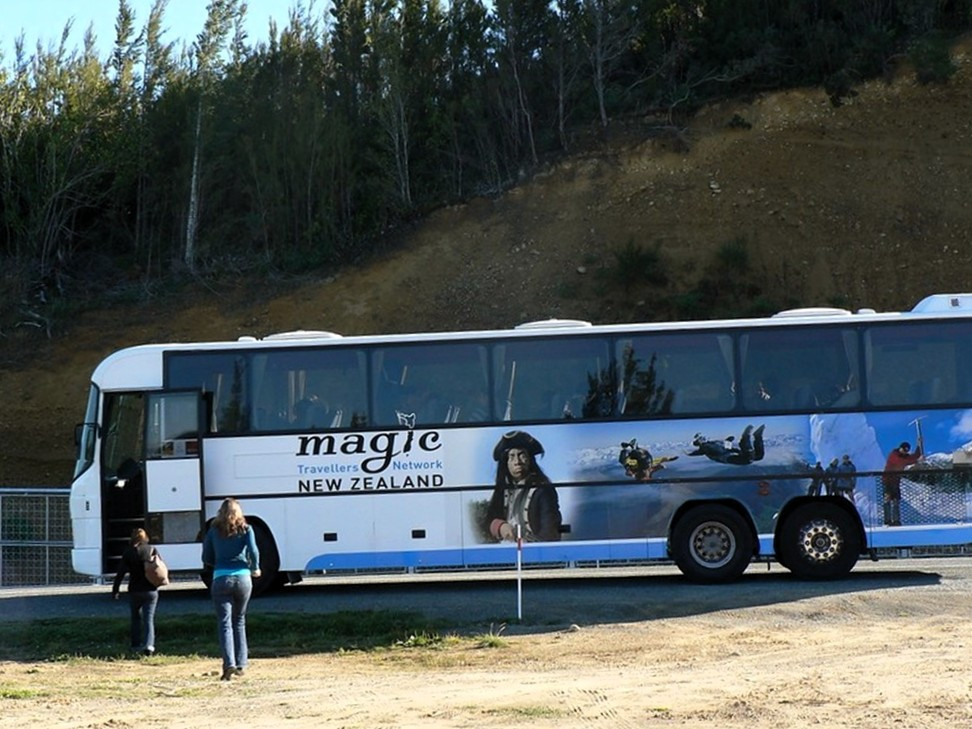 2 Autobu00fas de lu00ednea Magic New Zeland