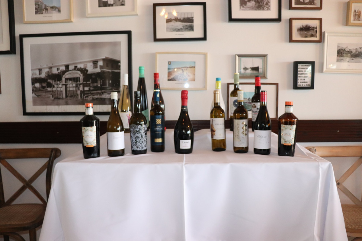 Restaurante Las Dunas y su amplia oferta de vinos del Condado de Huelva