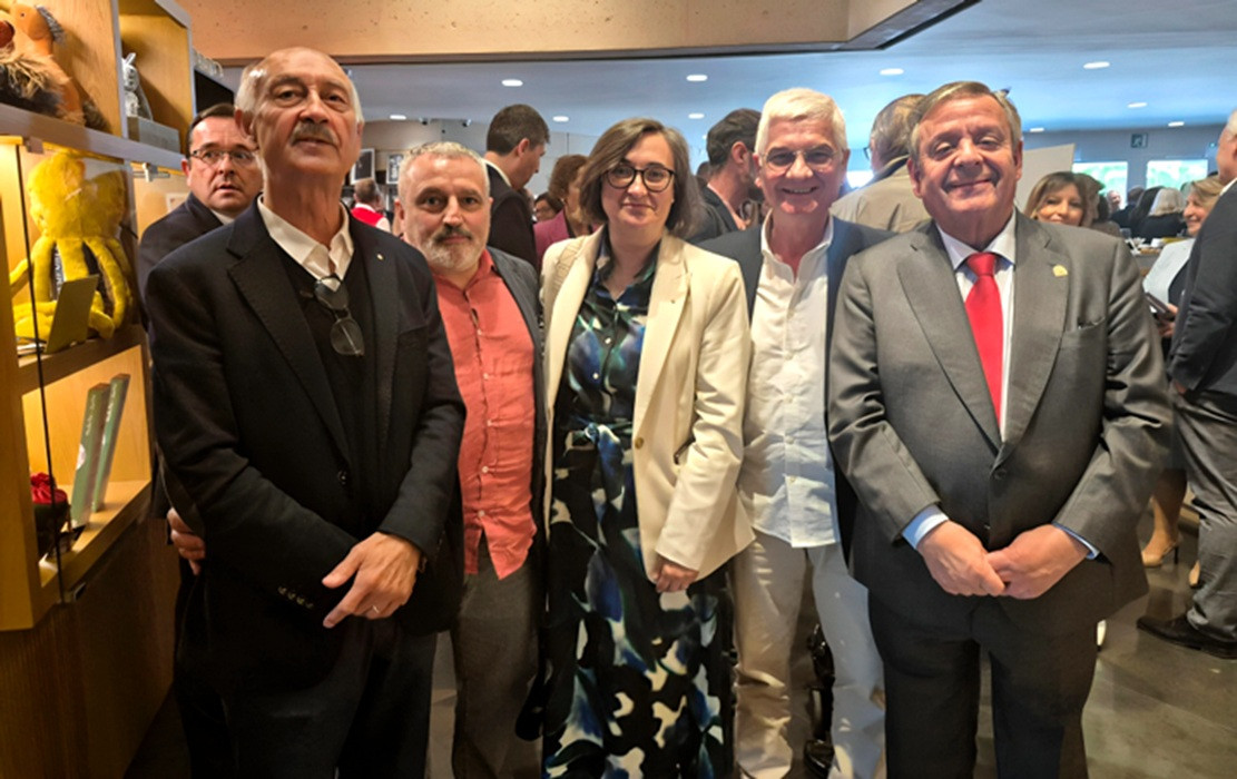 Cruz Roja Galicia y Julio Ancochea